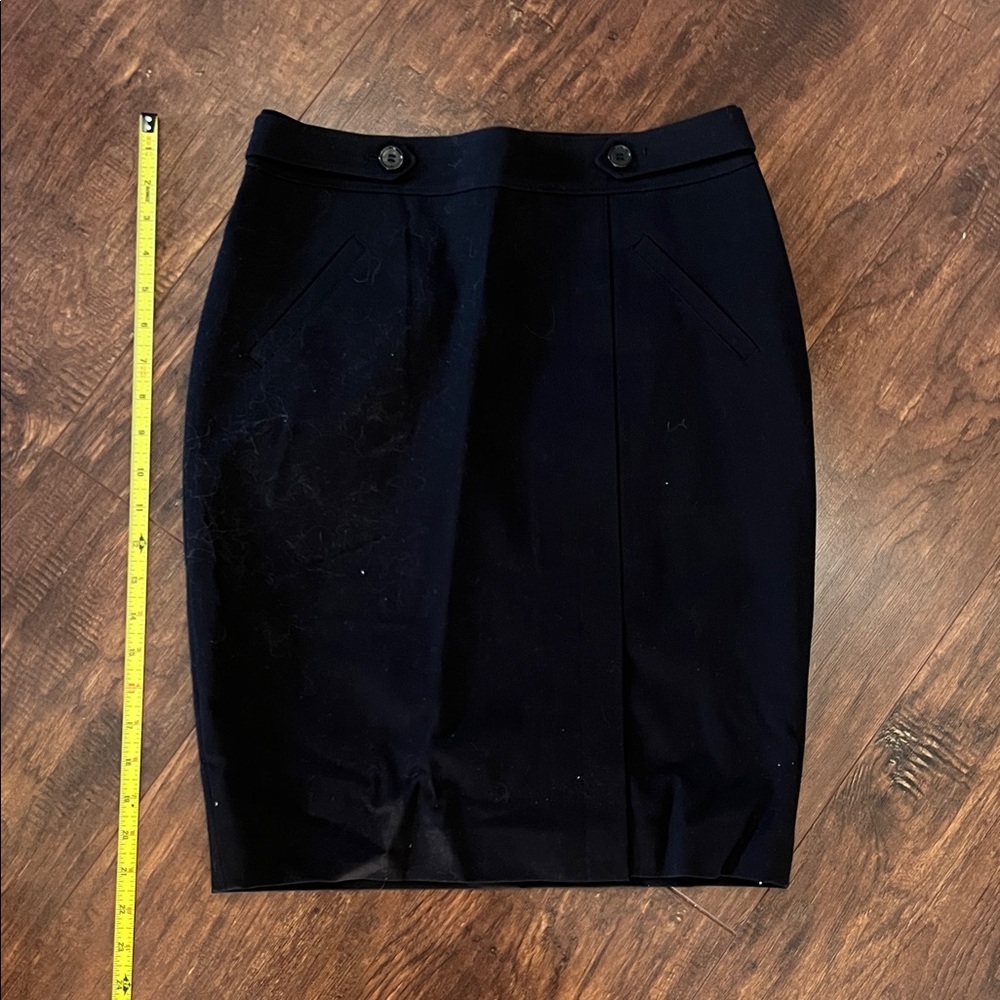 Elegant Black Pencil Skirt Ann Taylor 2P